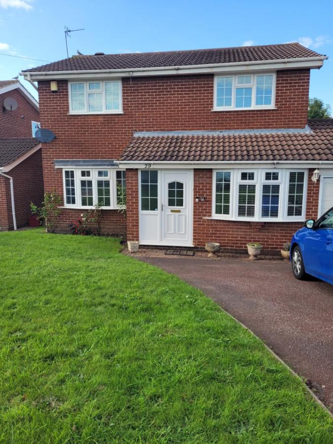 4-Bedroom Home Near Ema, Sleeps 6 Castle Donington Exterior foto